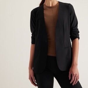NWOT Athleta Avenue Black jacket blazer size 10